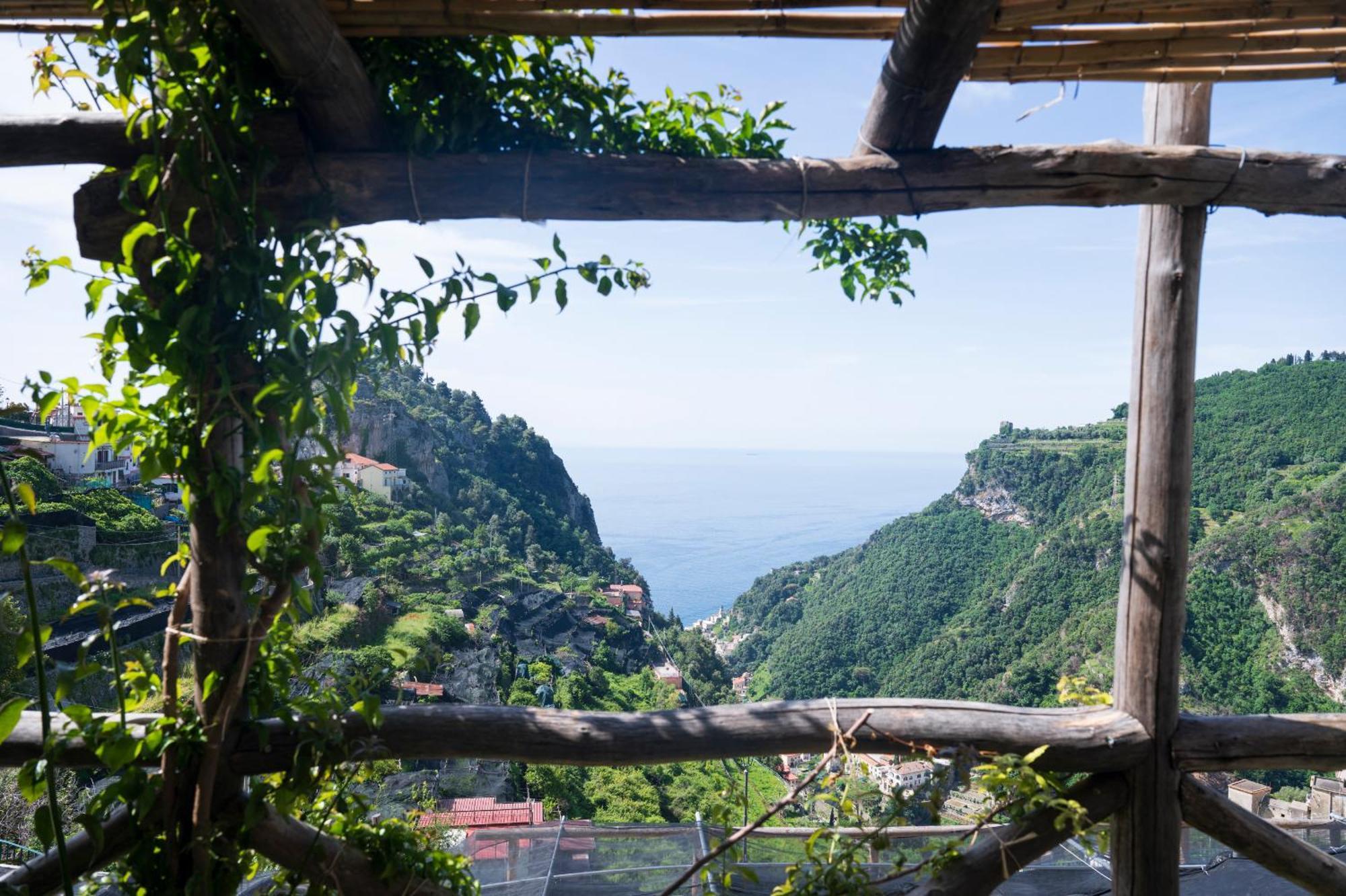 Il Paradiso Sul Mare Apartment Scala Luaran gambar
