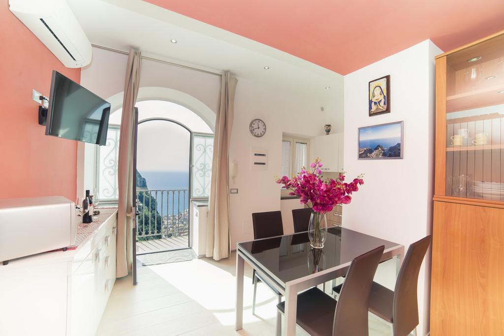 Il Paradiso Sul Mare Apartment Scala Luaran gambar
